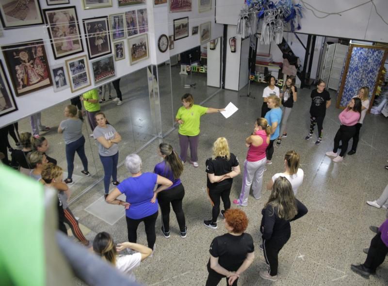 Ensayo de la Agrupación Coreográfica Los Bohemios