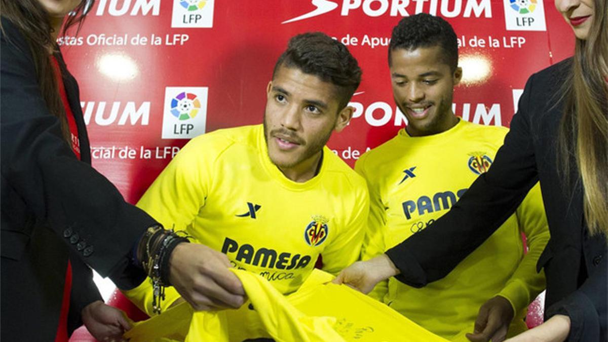 Los hermanos Dos Santos, durante un acto promocional del Villarreal este martes