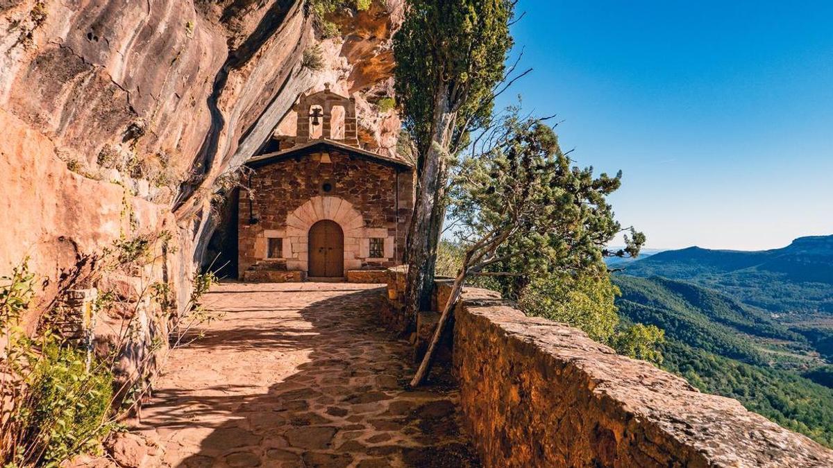 La Ermita de la Mare de Déu de l'Abellera posiblemente se construyó hacia 1570