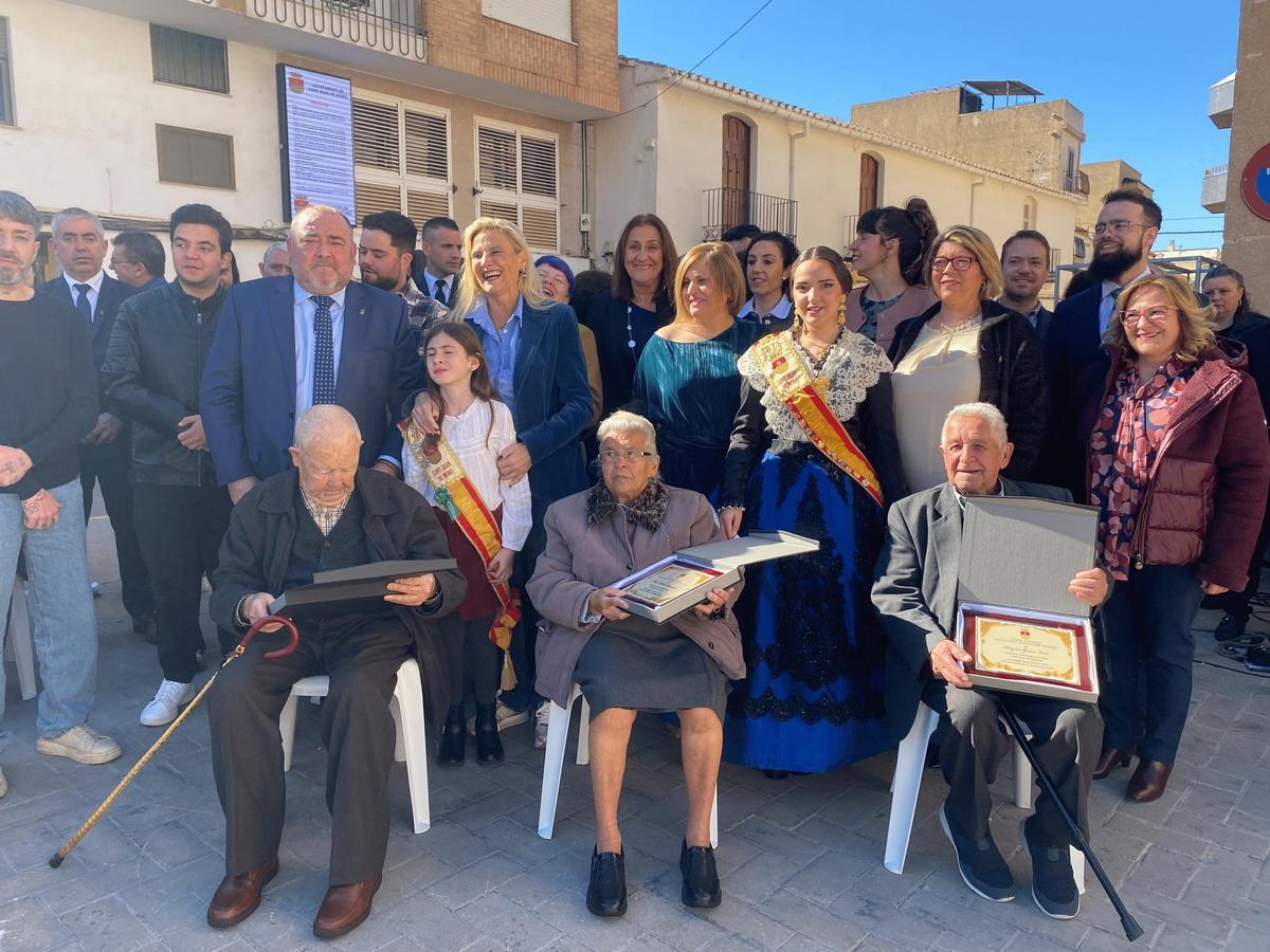 Homenaje a los mayores en Sant Joan de Moró.