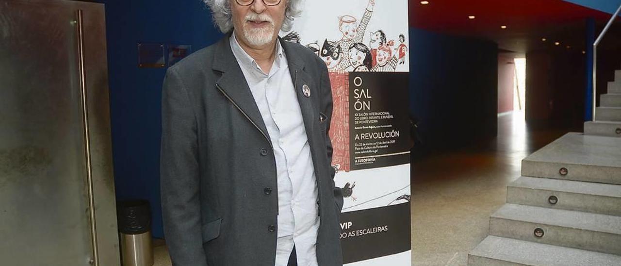 García Teijeiro no Salón do Libro Infantil e Xuvenil de Pontevedra. // FOTO: RAFA VÁZQUEZ