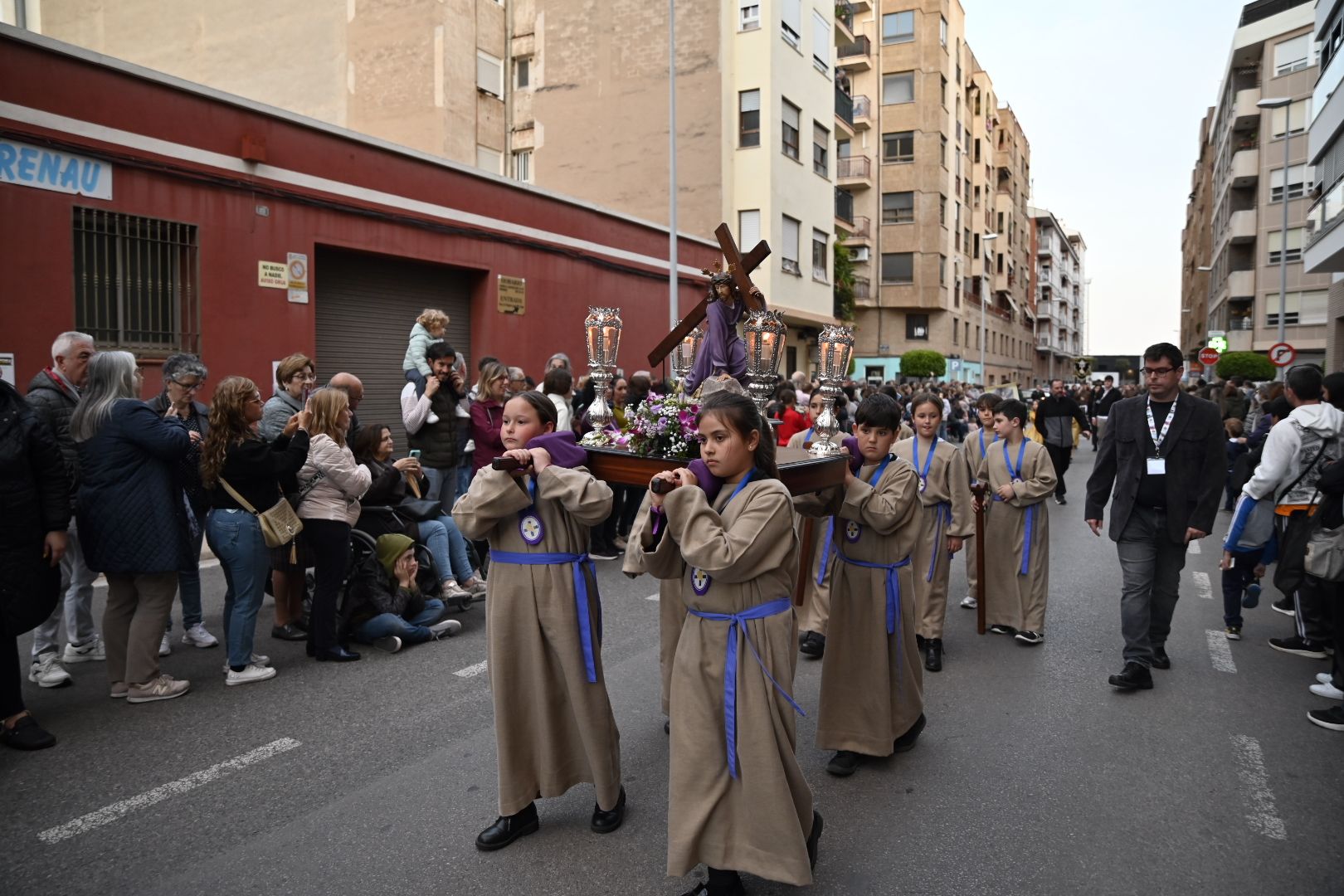 FOTOGALERÍA I Procesión infantil de Semana Santa en Vila-real