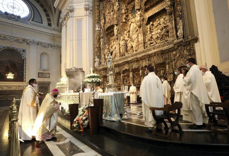 La basílica del Pilar recibe a los zaragozanos con aforo reducido y medidas de seguridad