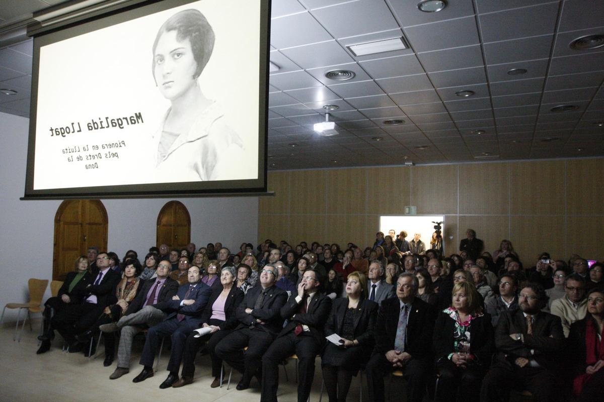 El salón de plenos de Sant Josep, lleno el día en que se declaró a Margalida ‘Llogat’ hija Ilustre del municipio, en 2011.