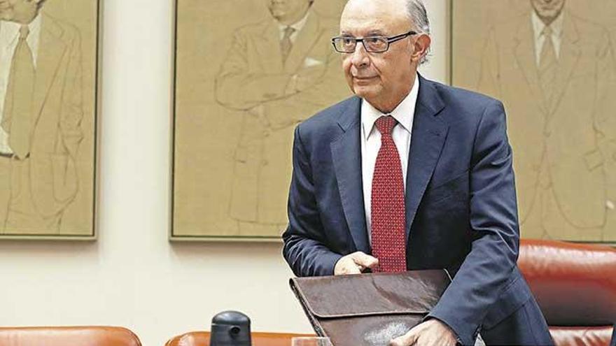 El ministro Montoro en el Congreso.