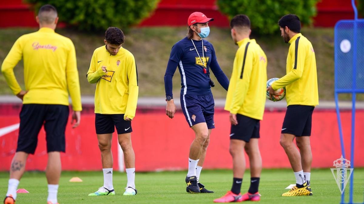 Entrenamiento del Sporting en Mareo.