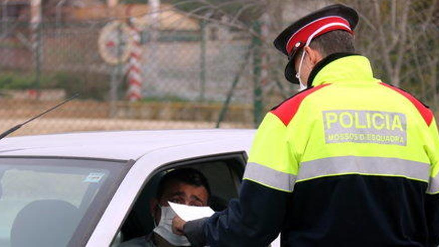 Control dels Mossos d&#039;Esquadra per fer respectar el confinament