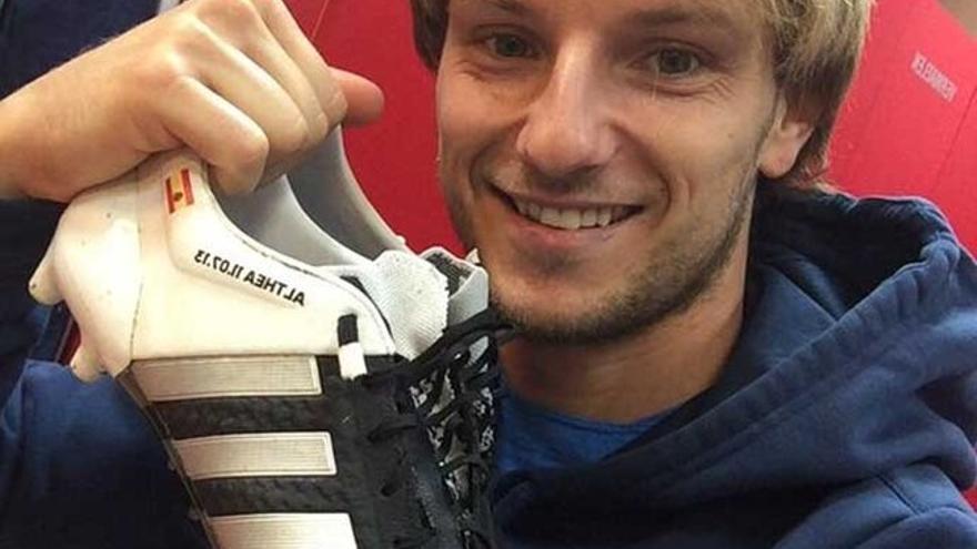 Rakitic estrenar botas ante el Valencia barca sport.es