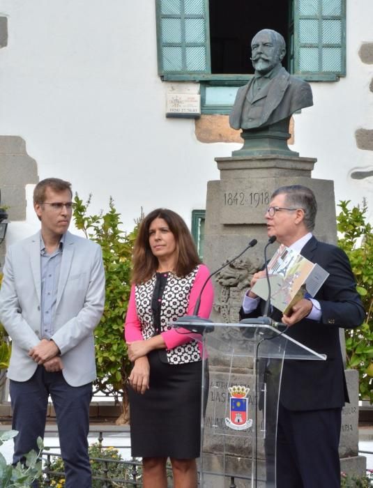 OFRENDA FLORAL 175 AÑOS FERNANDO LEÓN Y CASTILLO