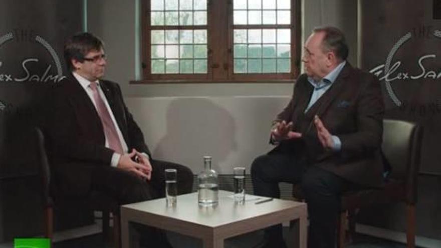 Puigdemont i Salmond, en un moment de l&#039;entrevista.