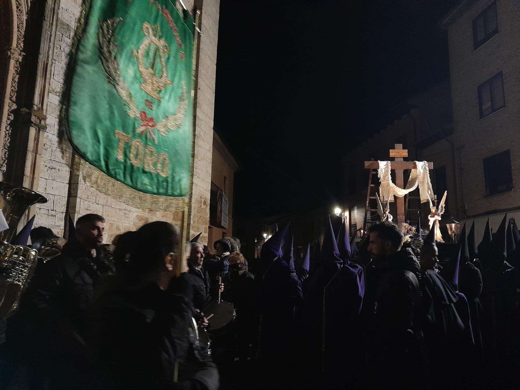 GALERÍA | La amenaza de lluvia desluce el traslado del Ecce-Homo en Toro