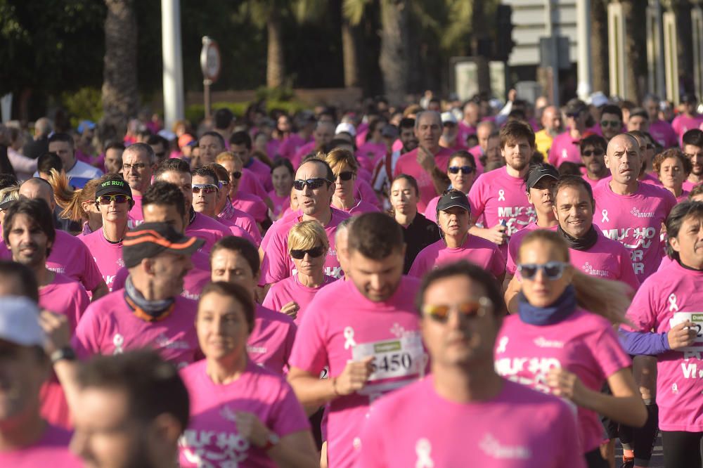 La marea contra el cáncer inunda Elche