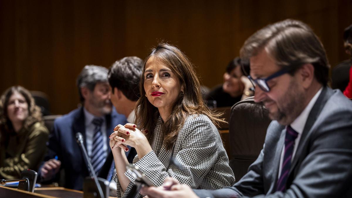 María Navarro, el día que fue elegida presidenta de las Cortes de Aragón.