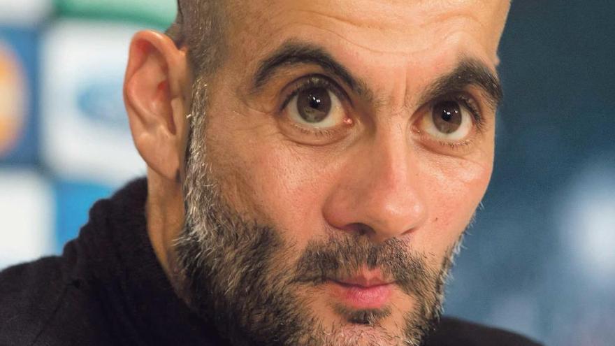 Josep Guardiola: &quot;Rummenigge es un aficionado&quot;