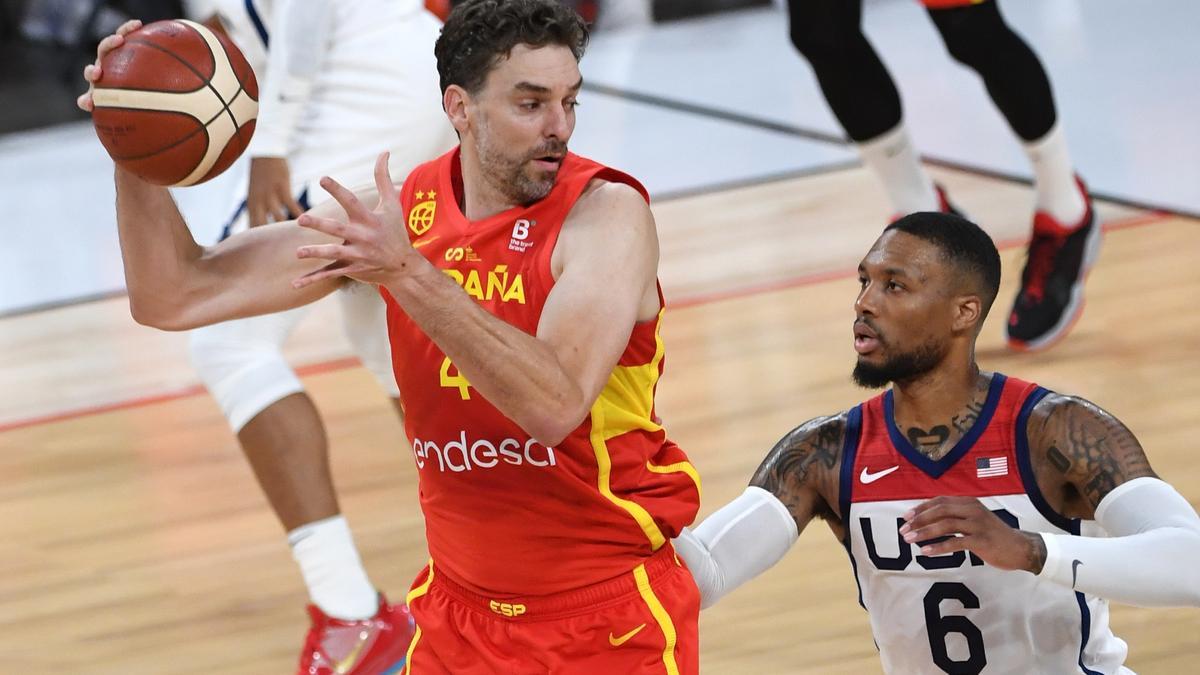 Pau Gasol ante Damian Lillard