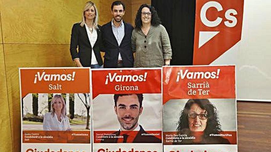 D&#039;esquerra a dreta: Inma Castro, Daniel Pamplona i Mari Pau Garcia.