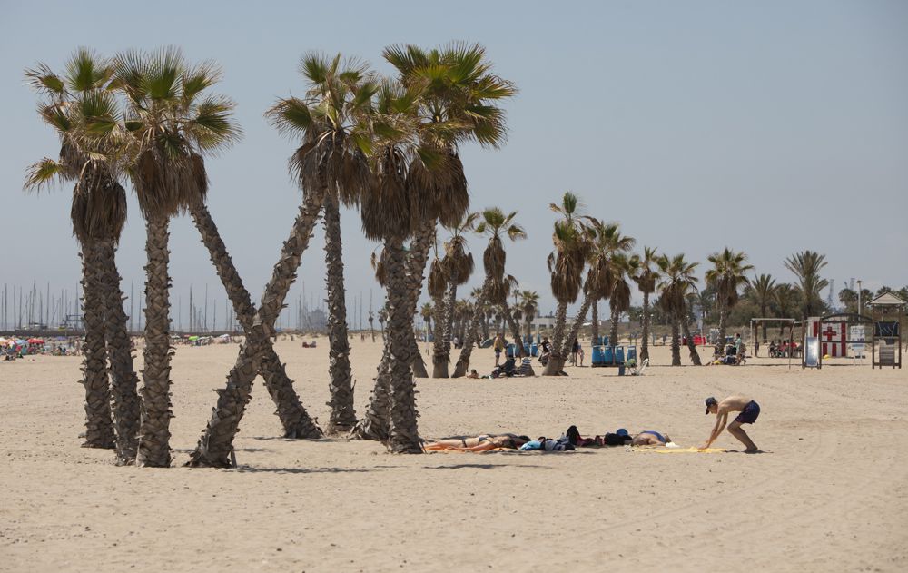 Canet d'En Berenguer: Una playa de postal a menos de 30 minutos de la capital del Turia