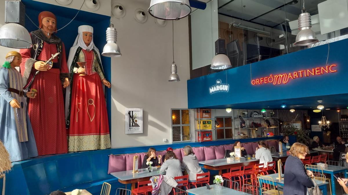 La sala del restaurante La Margui, en el Orfeó Martinenc.