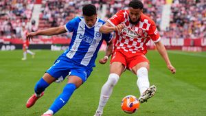 El Girona perd contra l’Alabès i suma el vuitè partit sense guanyar