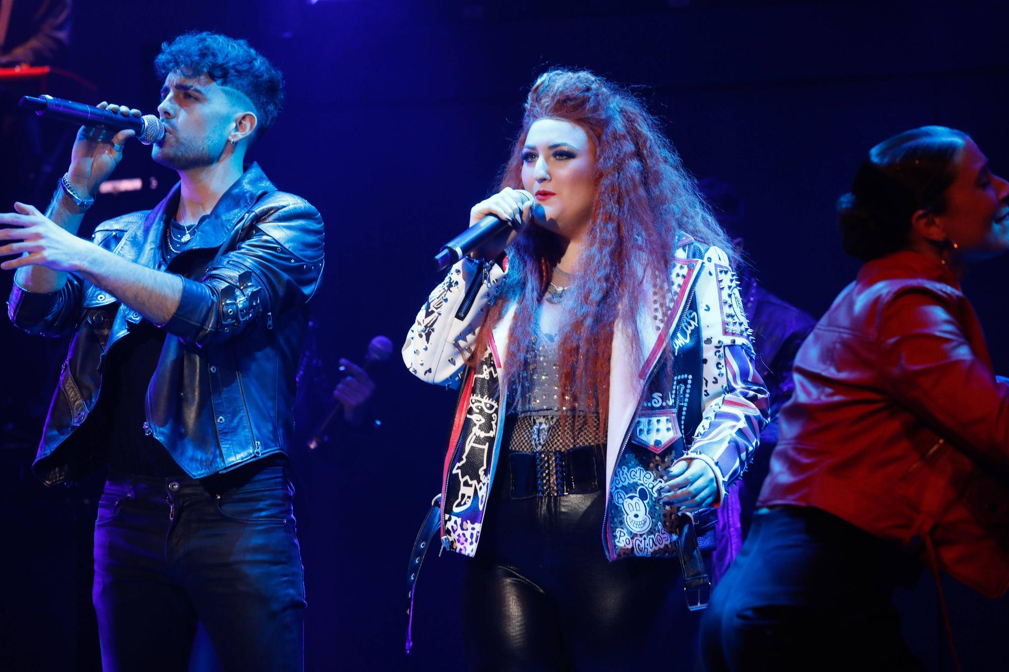 En imágenes: Musical "Cruz de navajas" en el Palacio Valdés de Avilés