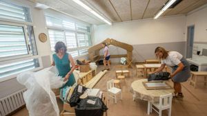 Més de vuit milions d’alumnes tornen dilluns a classe a Espanya