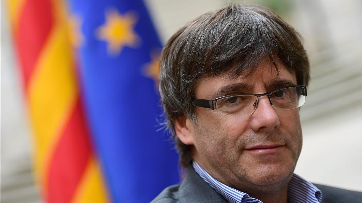 Puigdemont, en una imagen de archivo, durante una entrevista con la agencia AFP en Girona, el 30 de septiembre.