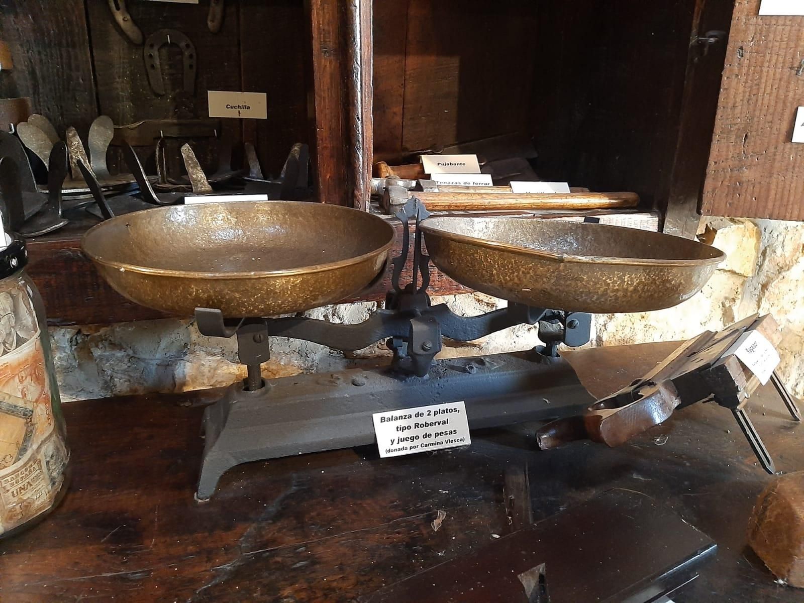 Una fragua llena de historia: así es el museo particular de Chema Martínez en Tuernes