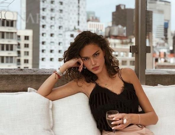 El mono de Zara que ha conquistado el casting de Victoria's Secret