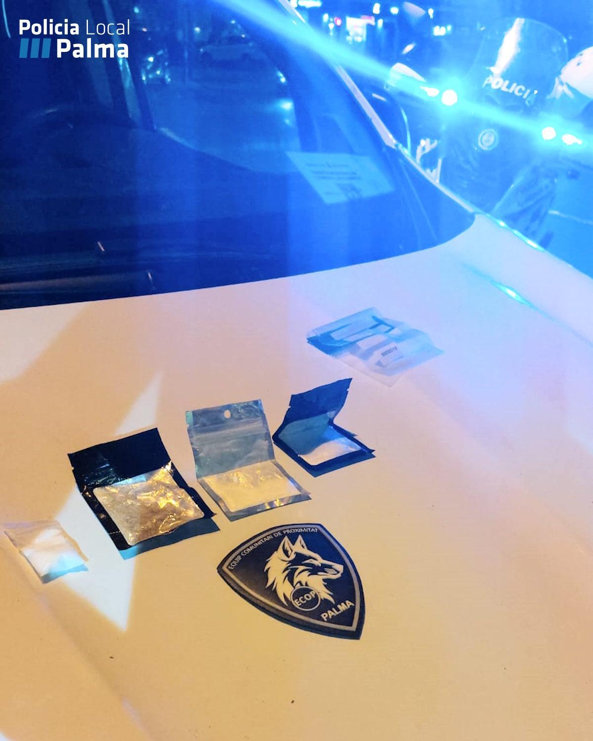 Drogas incautadas al sospechoso.