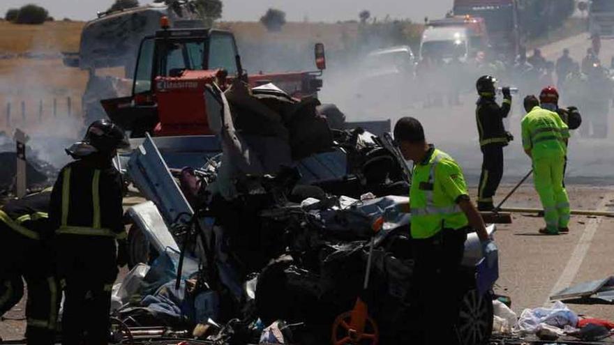 Vehículo implicado en el último accidente con víctimas mortales.