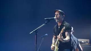 Concierto de Fito & Fitipaldis en Zaragoza: aullidos de rabia por Robe en un Príncipe Felipe a rebosar