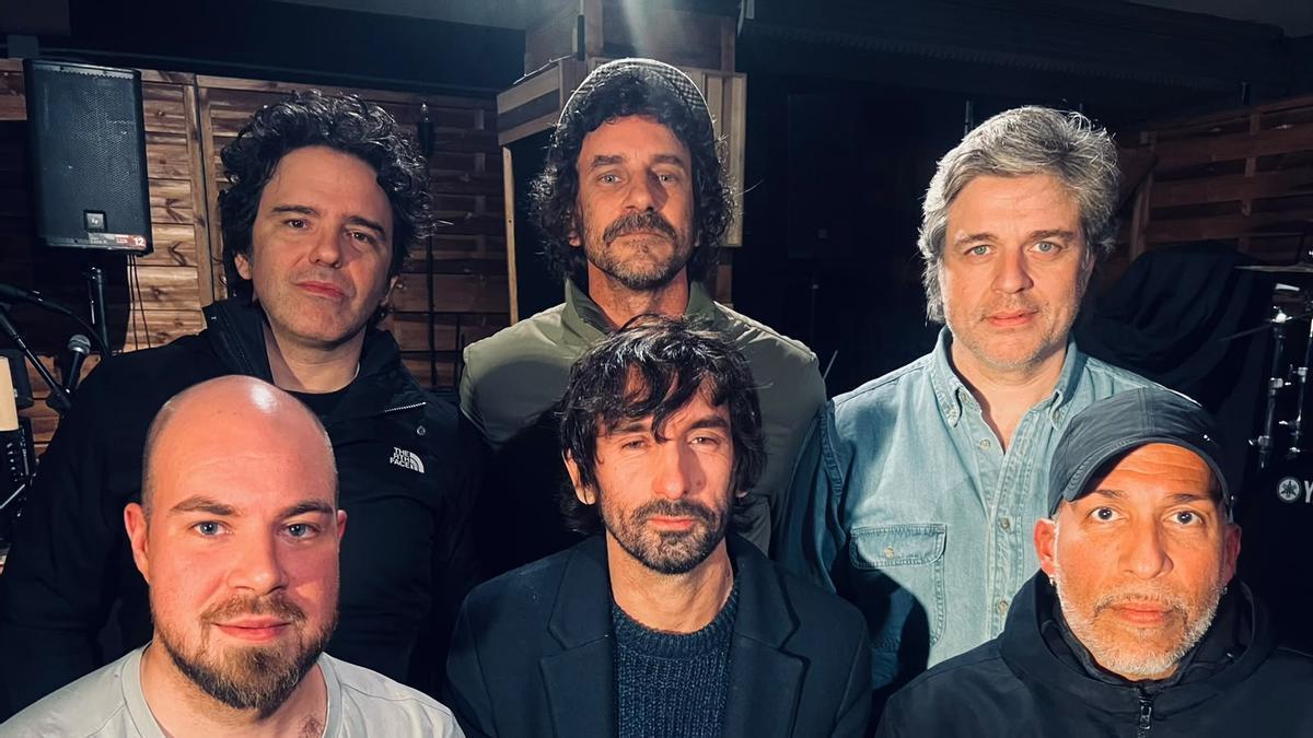 Los integrantes de "Muñeco Vudú"
