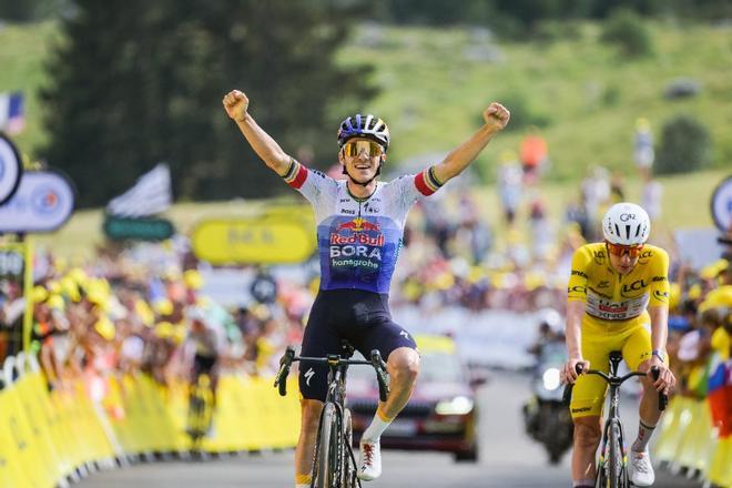 Pogacar se vuelve generoso y Vingegaard abandona el Tour por caída