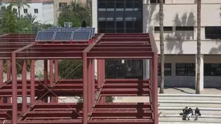 La UA cubrirá seis tejados del campus y dos parkings con placas solares