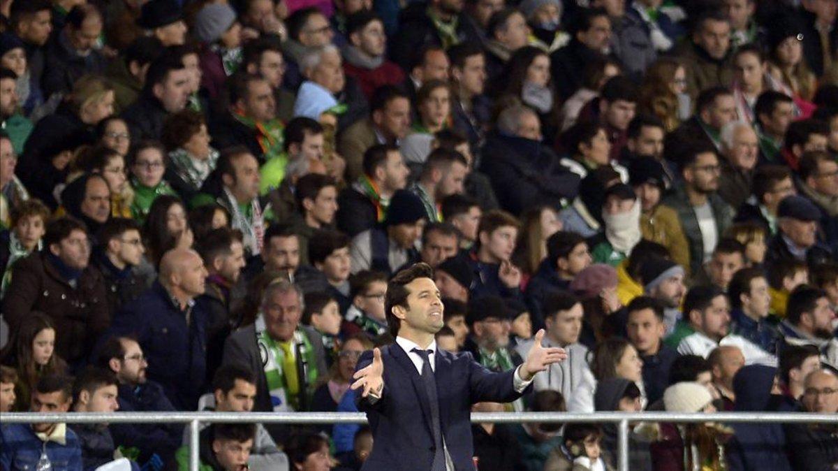 Solari se llevó los tres puntos in extremis del Benito Villamarín