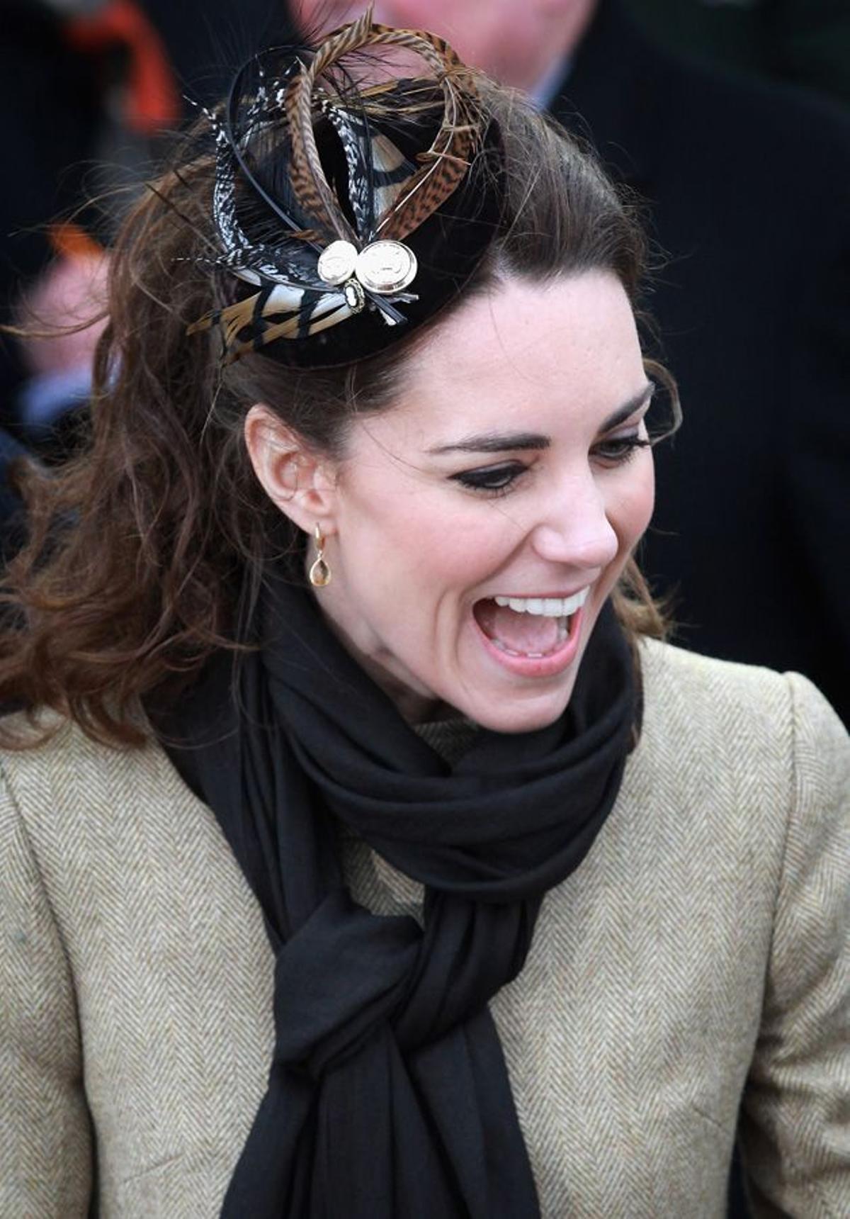 Kate Middleton , del sombrero a los tocados