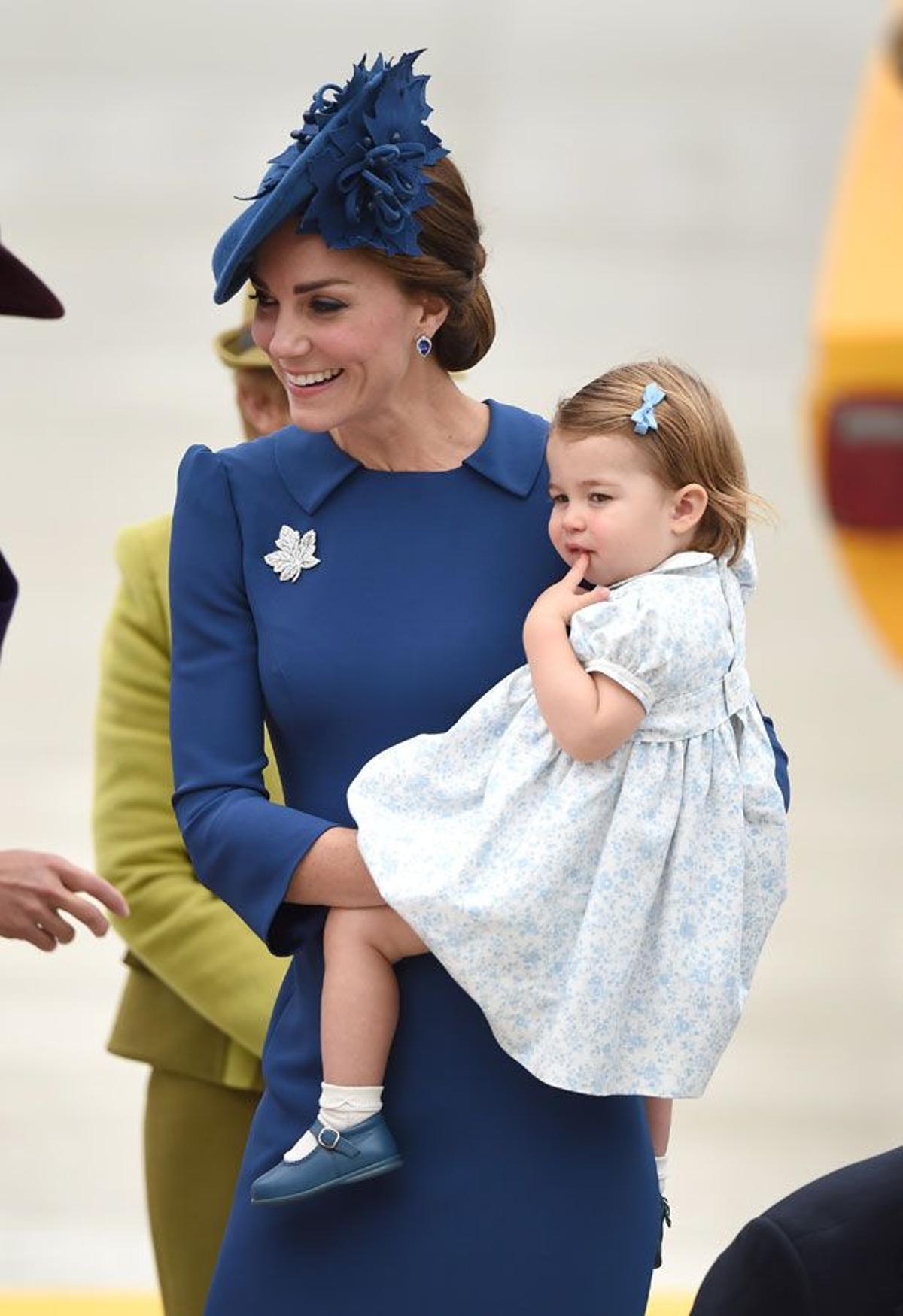 Viaje de los Duques de Cambridge a Canadá: la princesa Charlotte