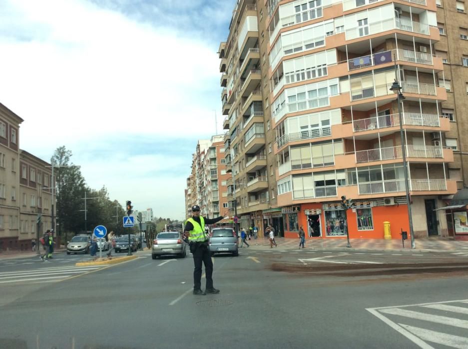 Retenciones tras el cierre del acceso a Cartagena por autovía