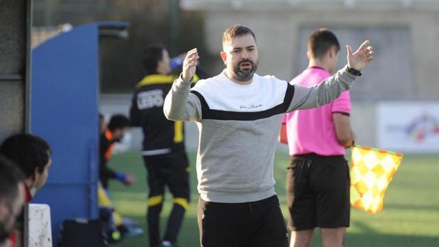 César Sánchez, durante el partido de ayer. |  // BERNABÉ/JAVIER LALÍN