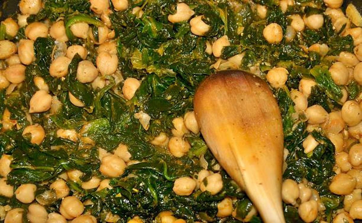 Espinacas con garbanzos