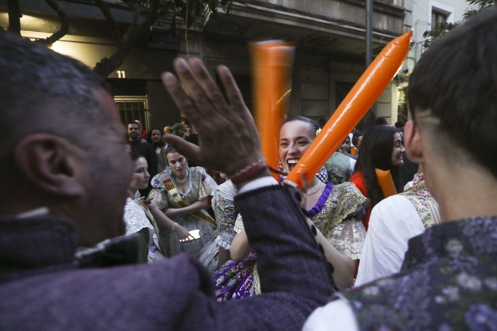 Emoción y nervios en la entrega de premios a las fallas de Sagunt