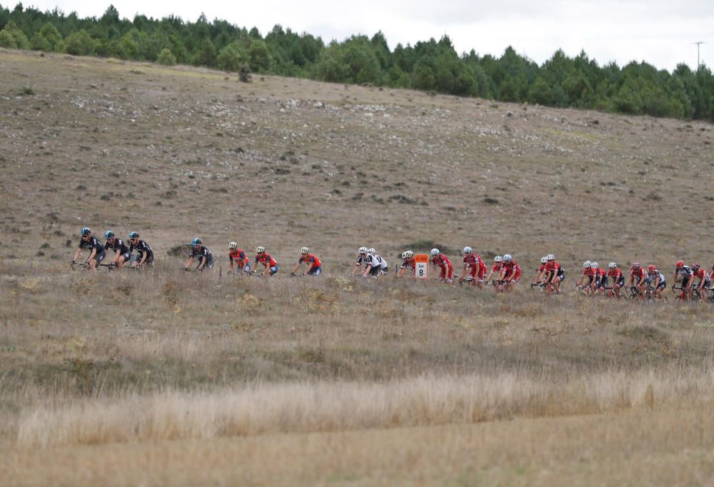 La 17 etapa de la Vuelta, en imágenes