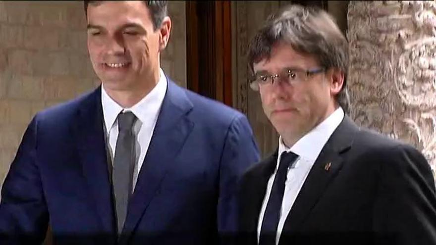 Sánchez se reúne con Puigdemont