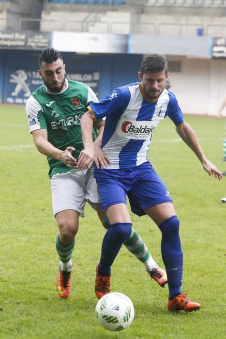 El partido entre el Real Avilés y el Llanes, en imágenes