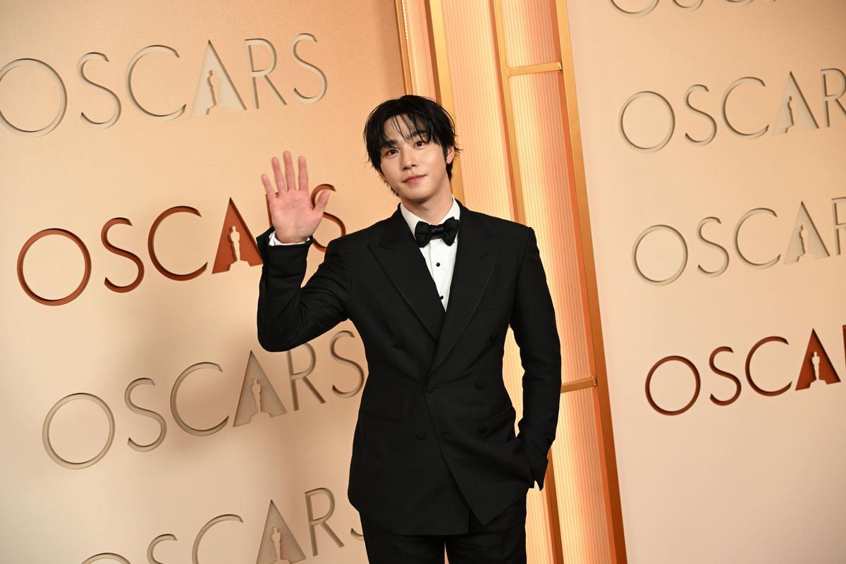 March 15, 2026, Los Angeles, California, USA: AHN HYO-SEOP during red carpet arrivals for the 98th Academy Awards, presented by the Academy of Motion Picture Arts and Sciences (AMPAS), at the Dolby Theatre in Hollywood.,Image: 1083303745, License: Rights-managed, Restrictions: , Model Release: no, Pictured: HYO-SEOP AHN, Credit line: Kevin Sullivan / Zuma Press / ContactoPhoto Editorial licence valid only for Spain and 3 MONTHS from the date of the image, then delete it from your archive. For non-editorial and non-licensed use, please contact EUROPA PRESS. 15/03/2026 ONLY FOR USE IN SPAIN. Kevin Sullivan / Zuma Press / ContactoPhoto;dsc_0953.jpg;zoscars2025;zredcarpet;zassignment;2026_oscars_carpet_kjs_017.jpg;press;20260315_abp_z03_017.jpg;AMPAS;oscar;Oscars;red;carpet;actor;star;award;show;movies;film;best;zuma24;Oscars 2026 RED CARPET;