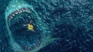 ¡No pises el agua!: el disparatado cine de tiburones (y otros bichos marinos)