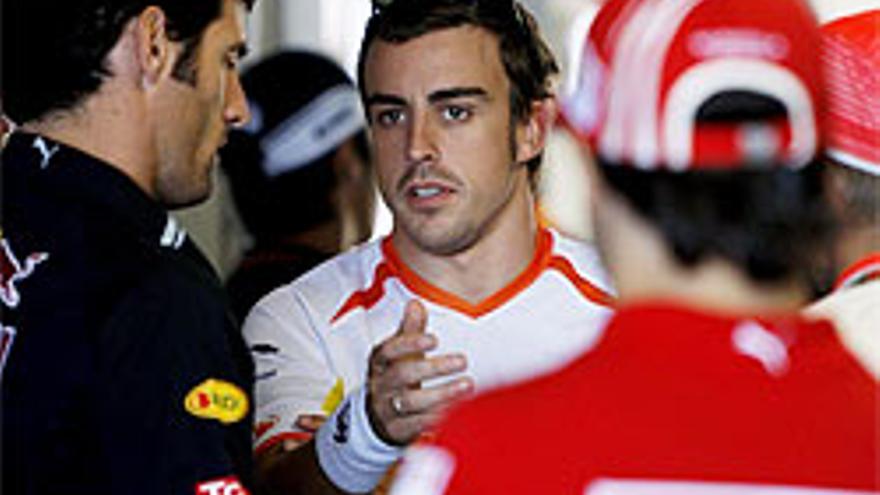 Alonso: &quot;Yendo tan despacio, no hay nada que hacer&quot;