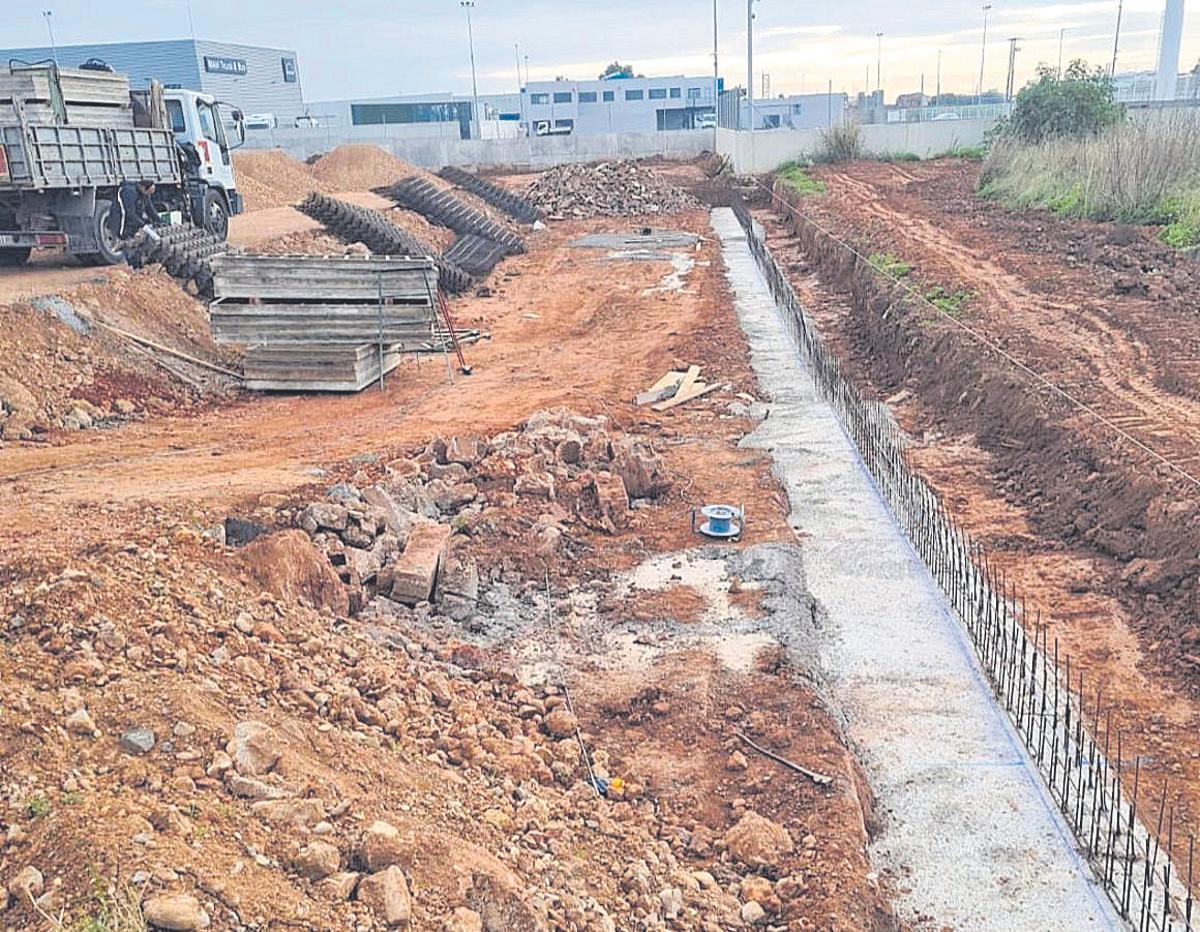 La empresa, con sede social en Vila-real, lleva a cabo la construcción de su nuevo centro logístico.