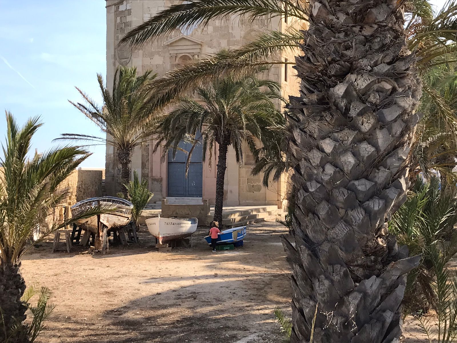 Un paseo por Tabarca, la esencia del Mediterráneo en frasco pequeño