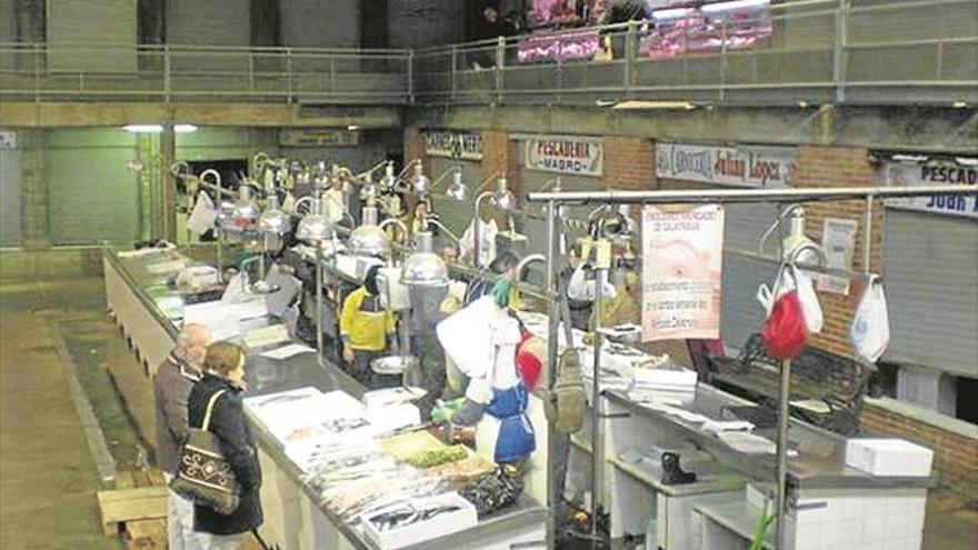 El Ayuntamiento de Mérida estudiará nuevas fórmulas para rehabilitar el mercado
